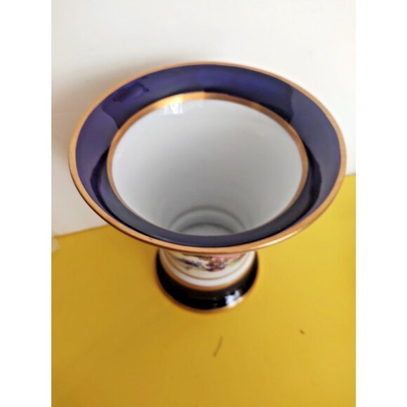 Vintage  Royal Dux Bohemia Pink Rose hand painted Vase  5 1/2" tall - Picture 7 of 10